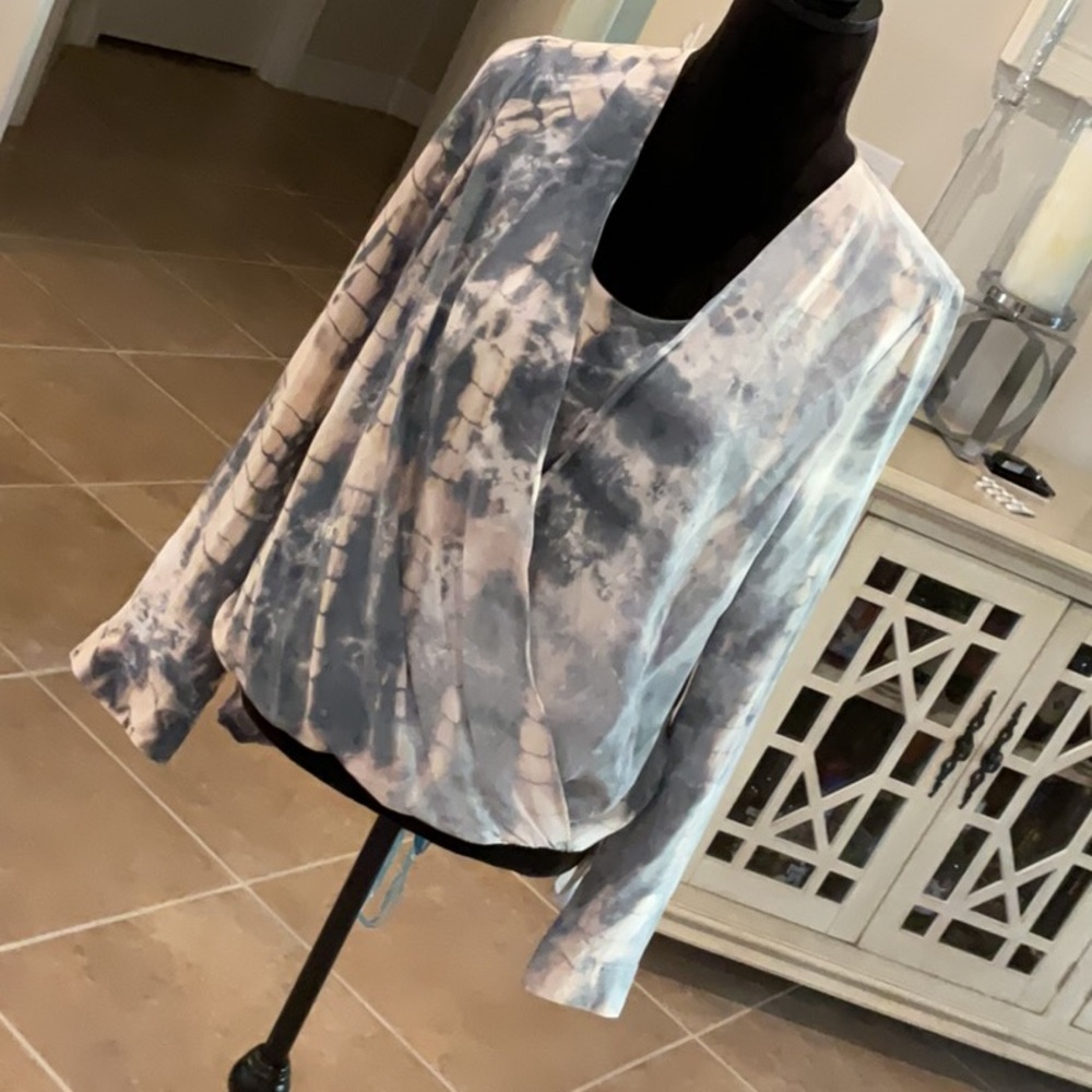 Fifteen twenty tie dye top, long sleeves, size small